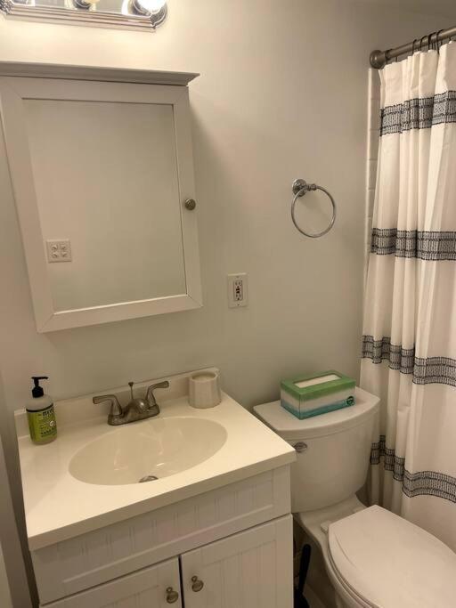 Lovely Two Bedroom Condo In South Boston Exterior foto