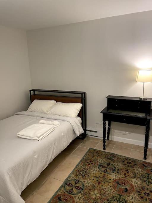Lovely Two Bedroom Condo In South Boston Exterior foto