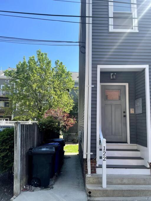 Lovely Two Bedroom Condo In South Boston Exterior foto